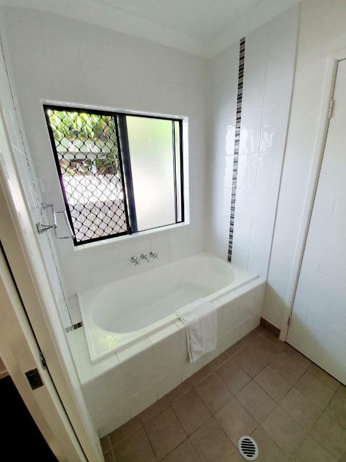 3 Bedroom Central Home Townsville Exterior foto